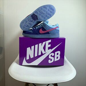 Nike Dunk Low Blue Pink Sneakers